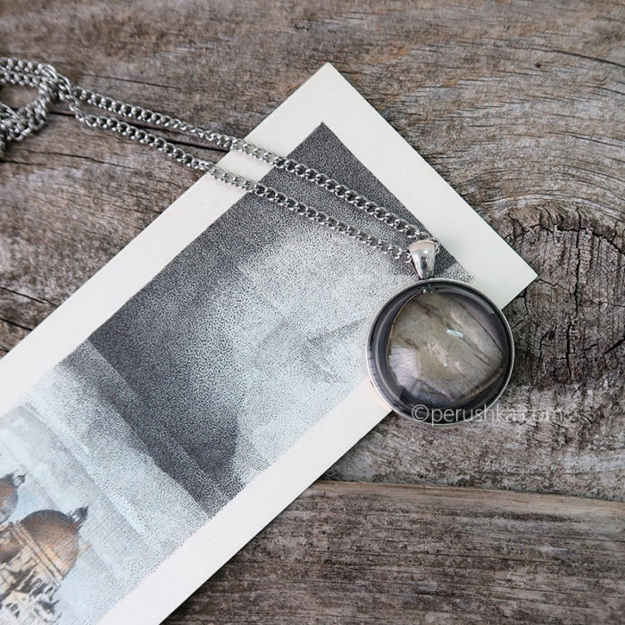 Silver-grey necklace - Image 4