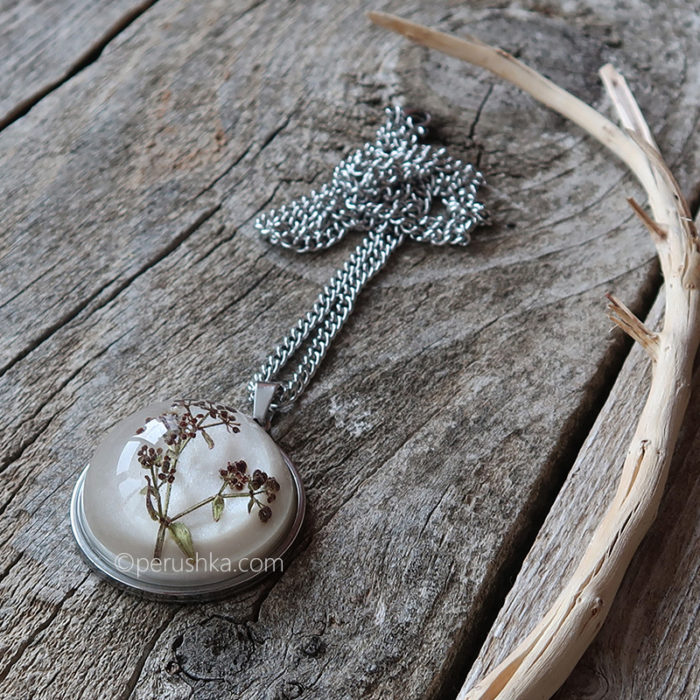 Winter tree necklace - Image 7