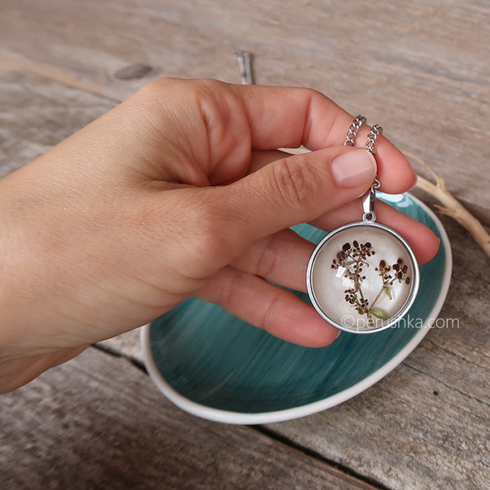 Winter tree necklace - Image 4