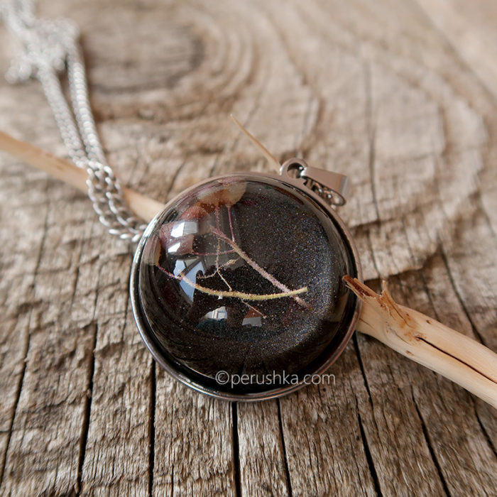 Snowy night necklace - Image 2