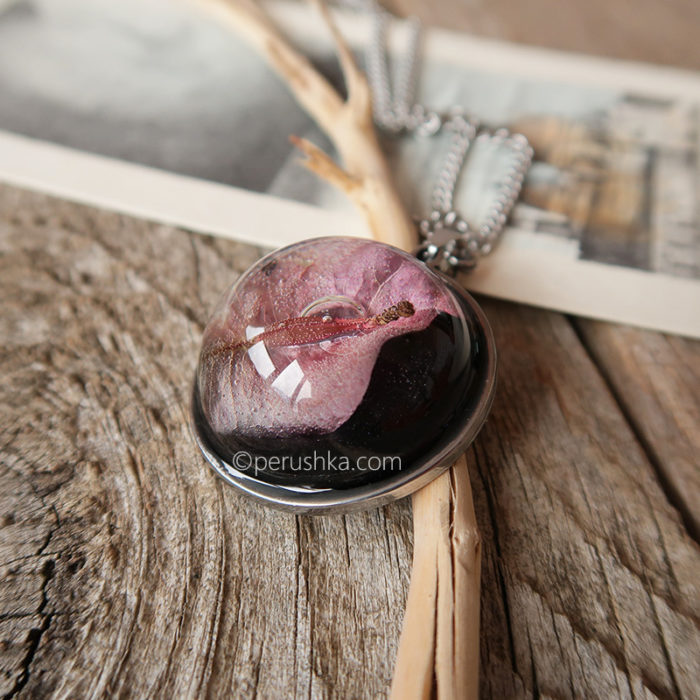 Black bougainvillea necklace - Image 5