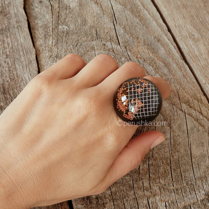 Orange, black & wire - Image 5