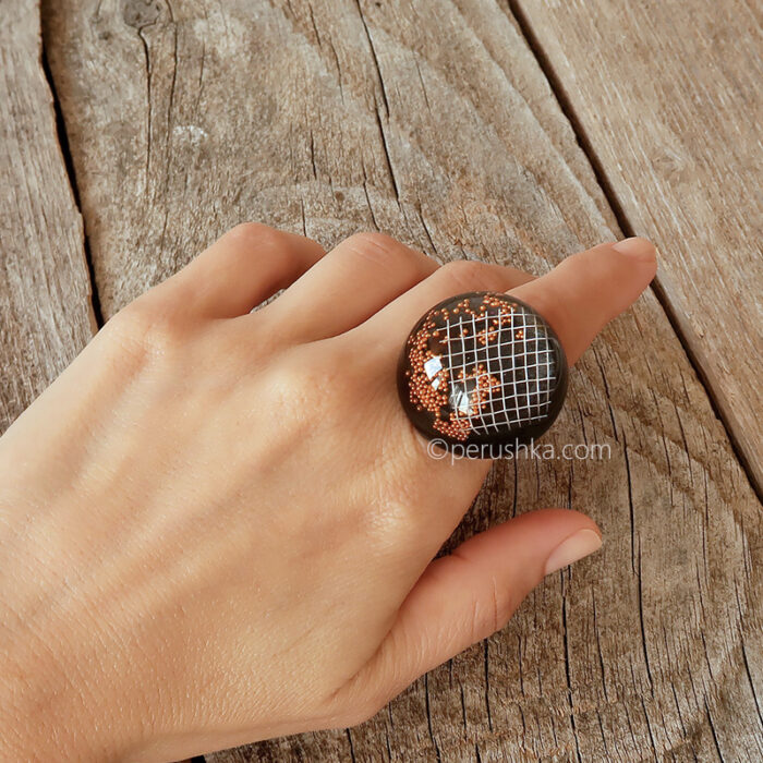 Orange, black & wire - Image 4