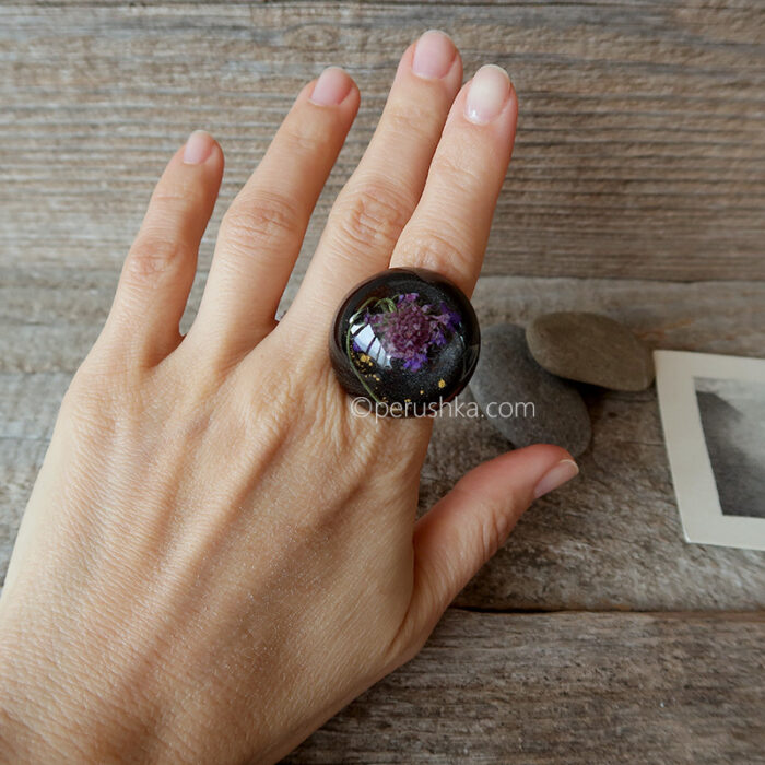 Purple with a hint of gold - Image 5
